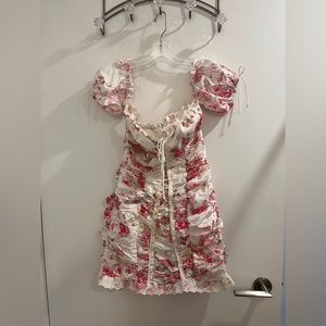For love and Lemon dress